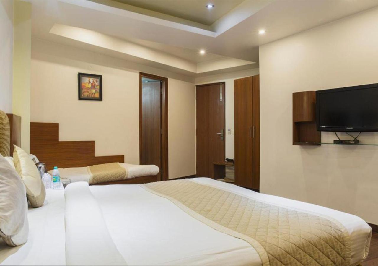 Hotel Palm Do'R - 02 Mins From New Delhi Railway Station Exterior photo